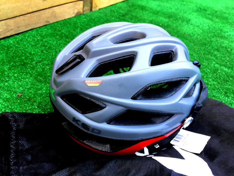 WYPRZEDAŻ Kask rower KED Covis Photocromatic Kask, grey/red matte "L"