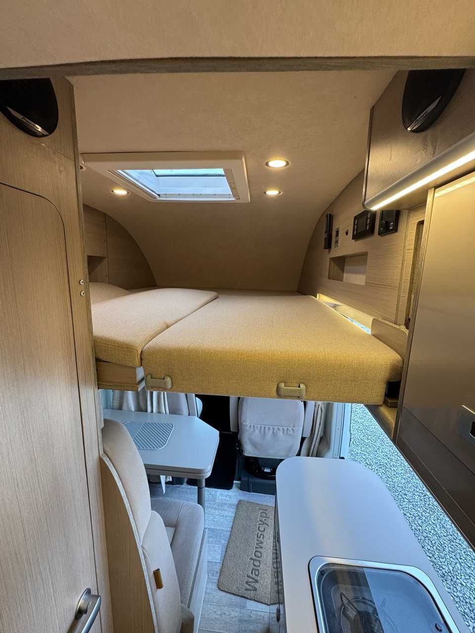 Wynajem Campervan Globe Traveller 4 osobowy