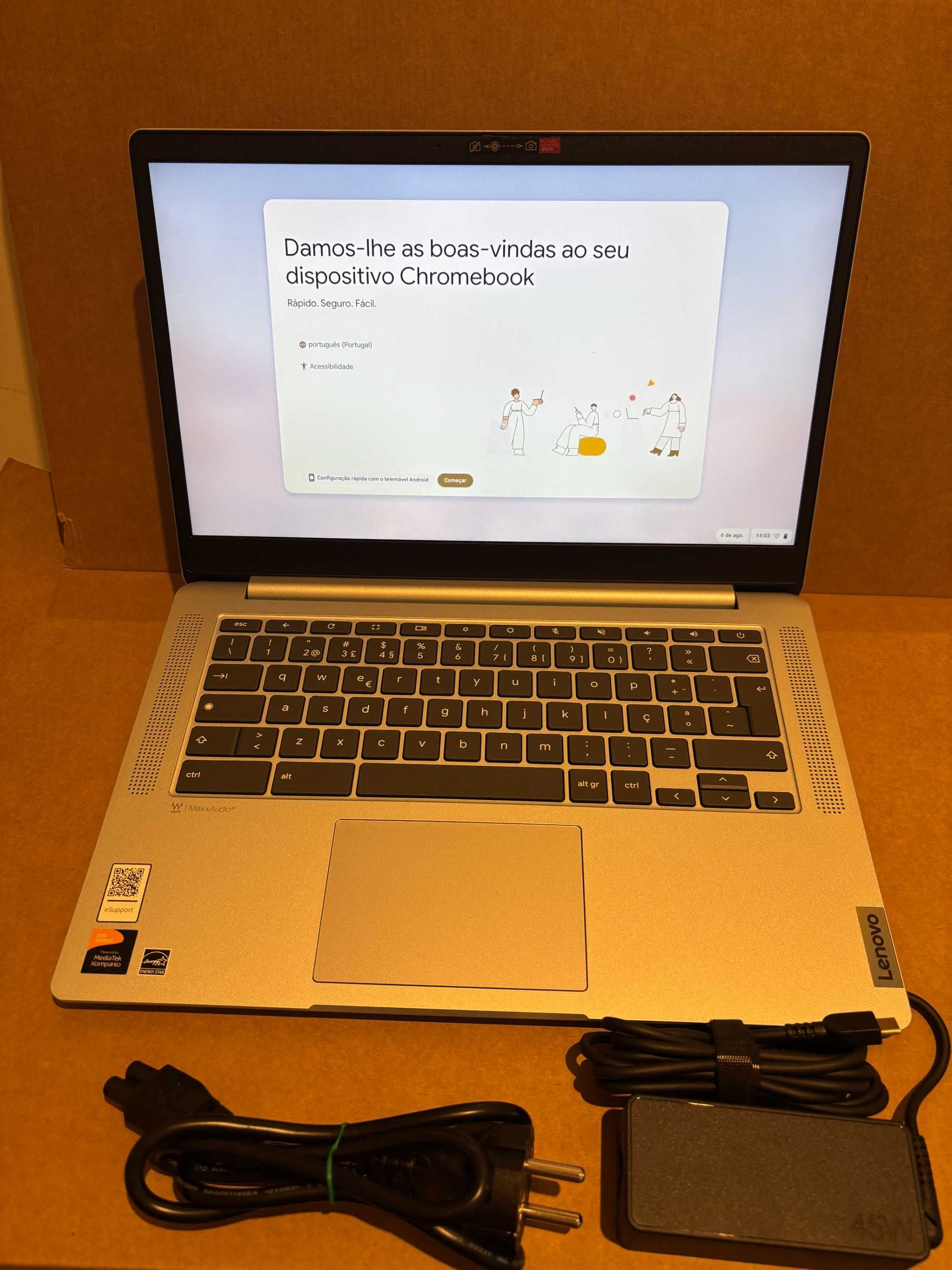 Portátil LENOVO IdeaPad Slim 3 Chrome 14M868 Chromebook