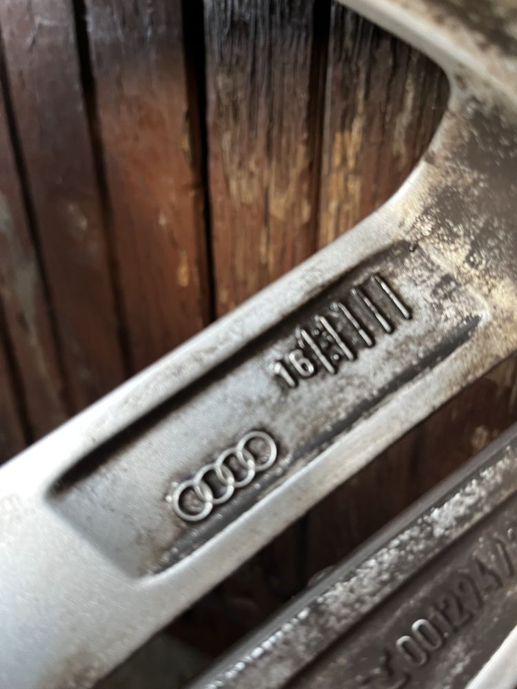 Felgi 18 5x112 Audi A4 S4 B8 Rs4 A5 A3 A6 Q2 Vw Skoda Seat *Opony