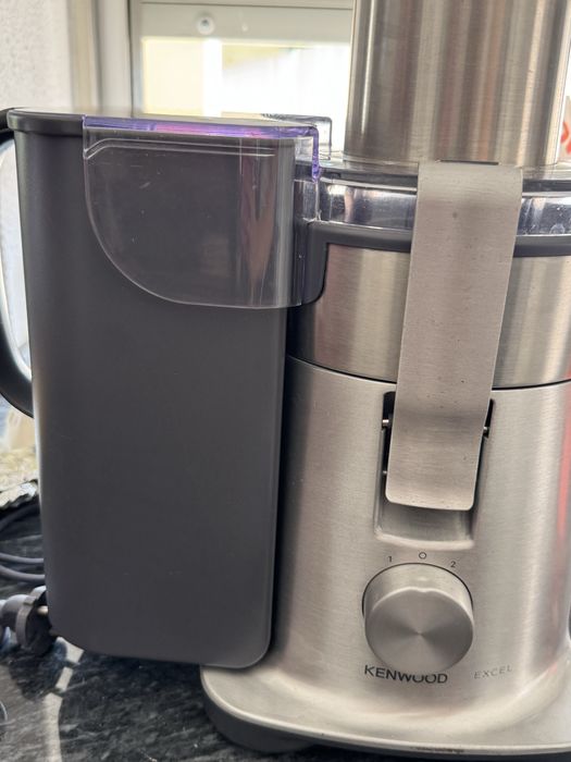 Centrifugadora para sumos naturais