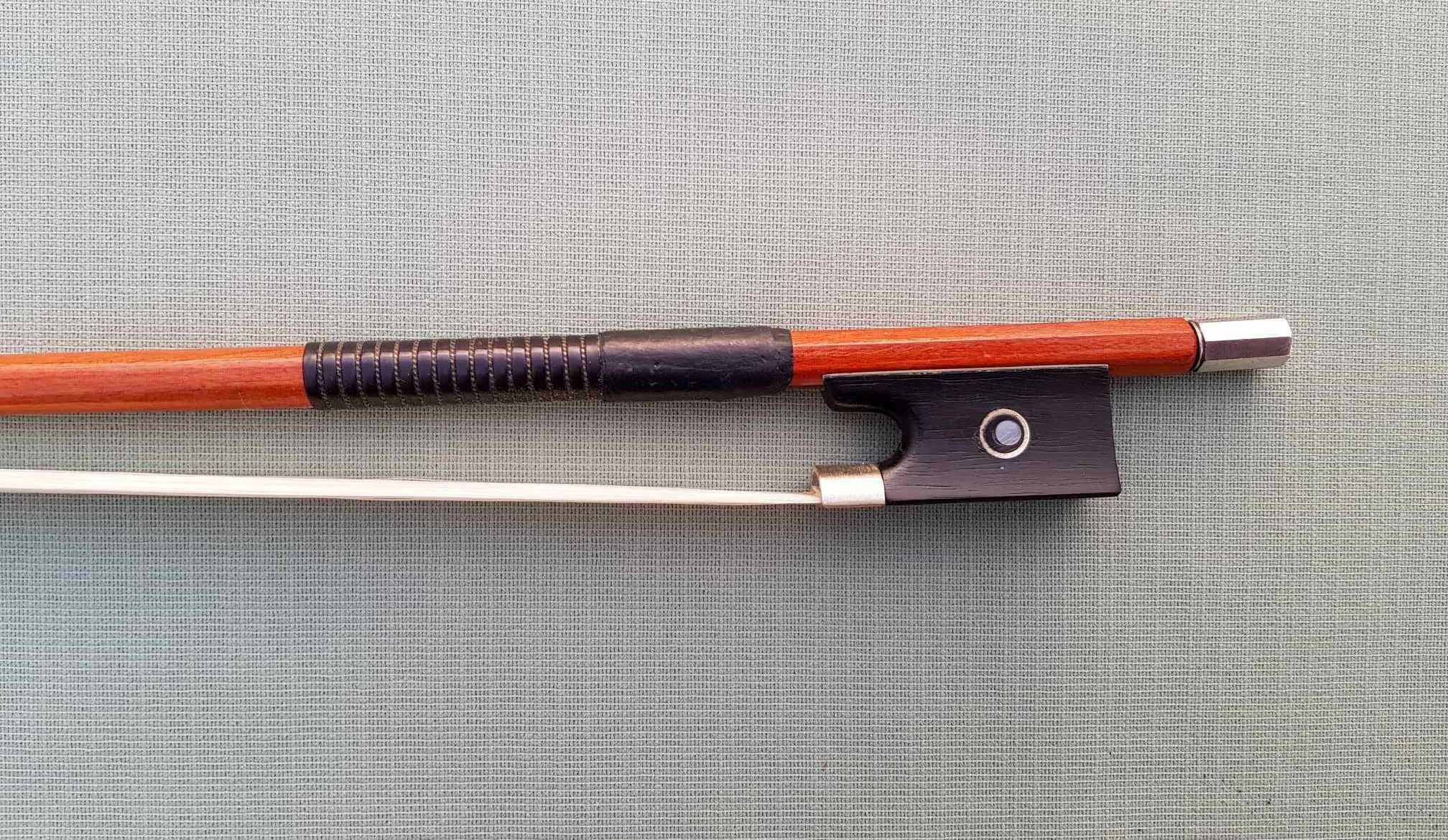 Sprzedam stary smyczek skrzypcowy 4/4