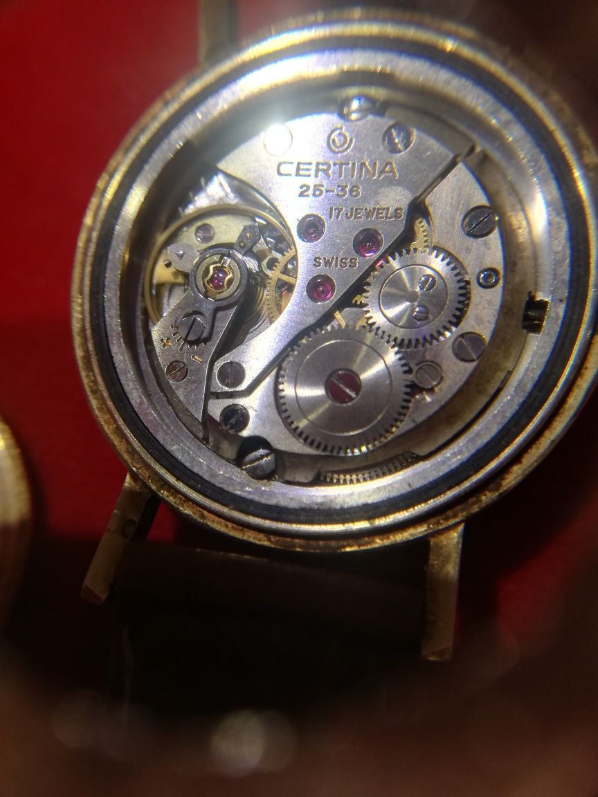 Zegarek Certina w 14k złocie Cartier Jaeger-LeCoultre Omega Tissot IWC