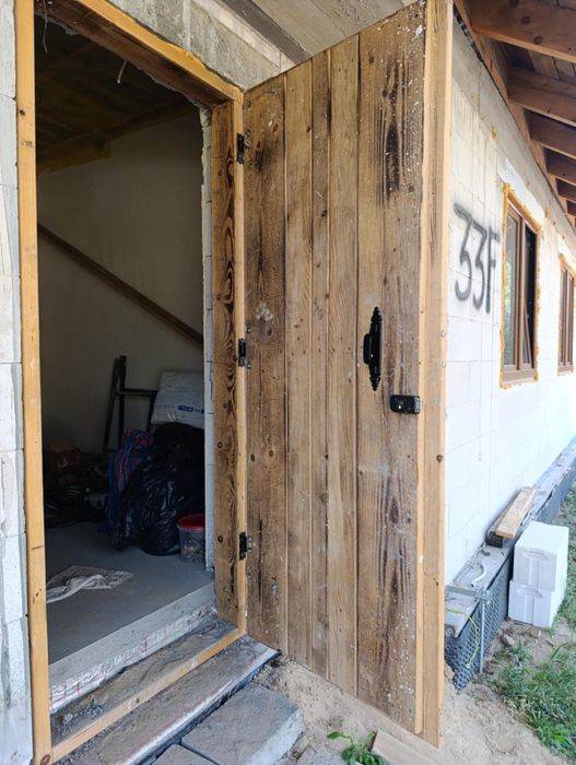 Sprzedam drzwi techniczne :budowa,komórka itp