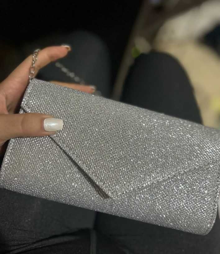 Mala Bolsa para Casamento Festas Noite Prateada Brilhante Mulher Nova