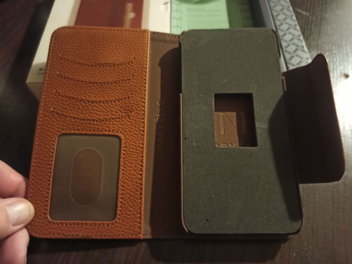 Etui i portfel na iPhone'a 7/8 Plus w kolorze jasnobrązowym