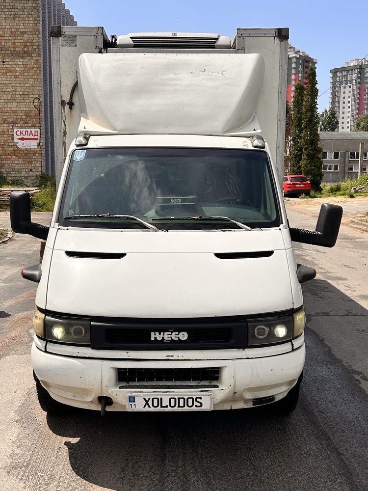 Авто з гідробортом Iveco 2003