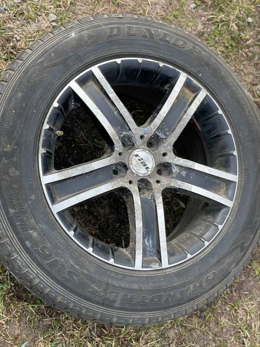 Диски та резина на автомобіль