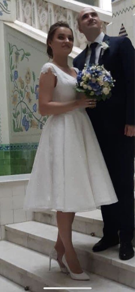 Свадебное платье от La sposa миди 44р