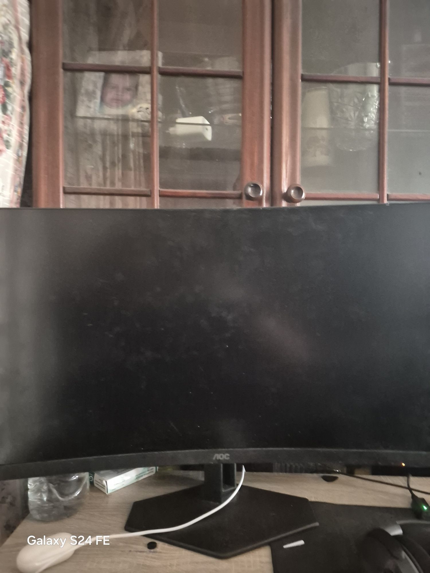 Monitor Gaming AOC em perfeito estado só aceito dinheiro em mãos.