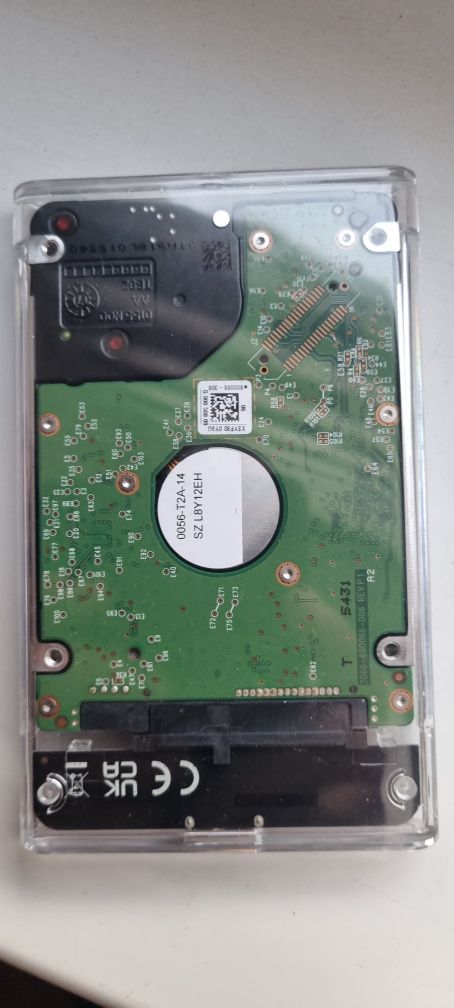 Dysk w nowej obudowie 2,5 cala 1tb