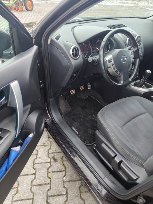 Nissan Qashqai 2.0 bezyna  2010 r.4x4.