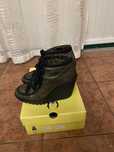 Botins Fly London