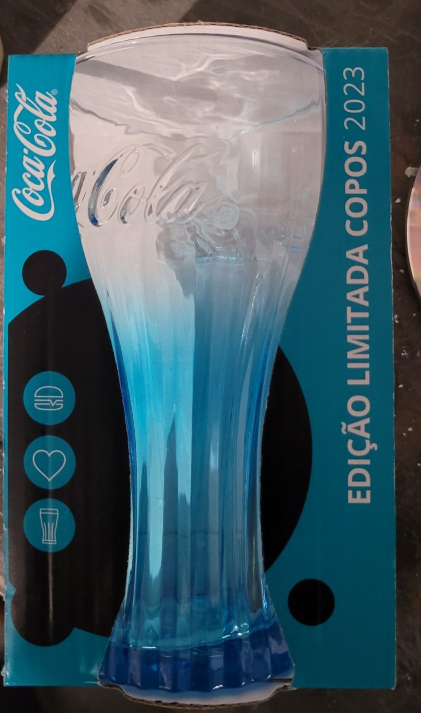 Copo coca cola 2023