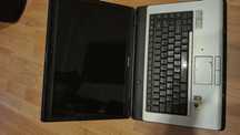 Laptop Toshiba Satelite L300