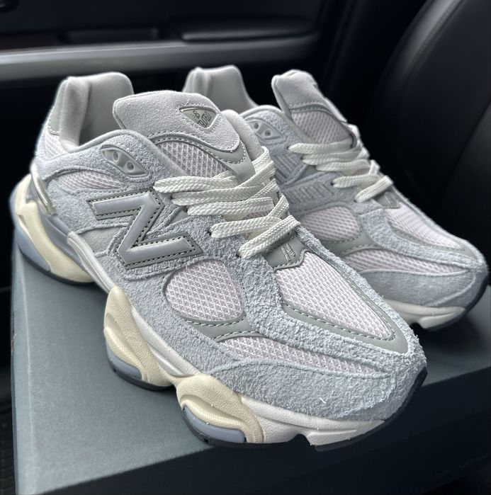 36,37,40 розпродаж Жіночі стильні кросівки New Balance 9060 сірі бежев