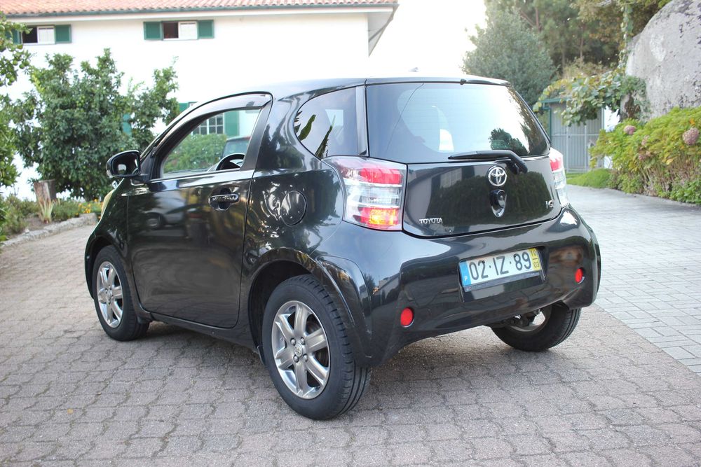 Toyota IQ Cx. Automática