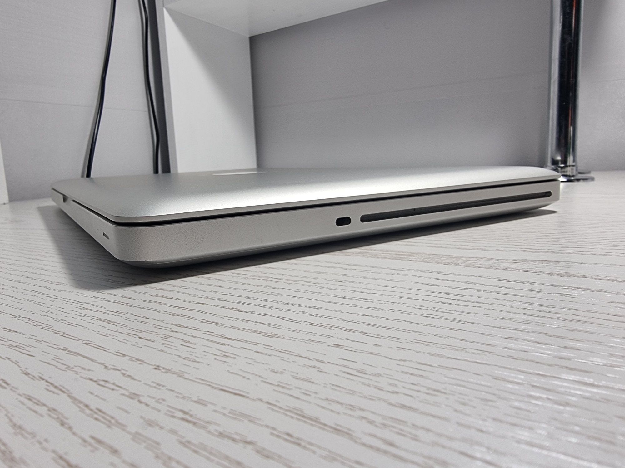 ІДЕАЛ Apple macbooК pro 13" a1278  early 2011