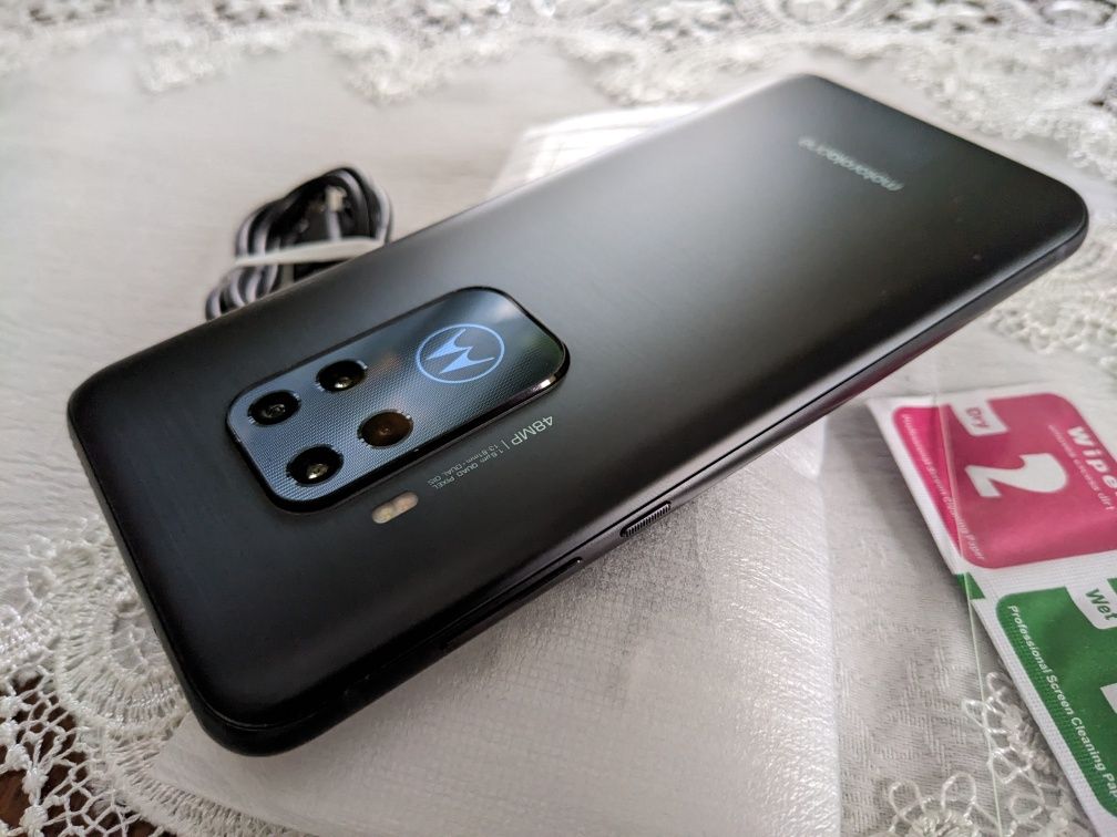 ІДЕАЛ Motorola One Zoom 4-128Gb Baltic Grey/2-Sim/NFC/CD card/Oled