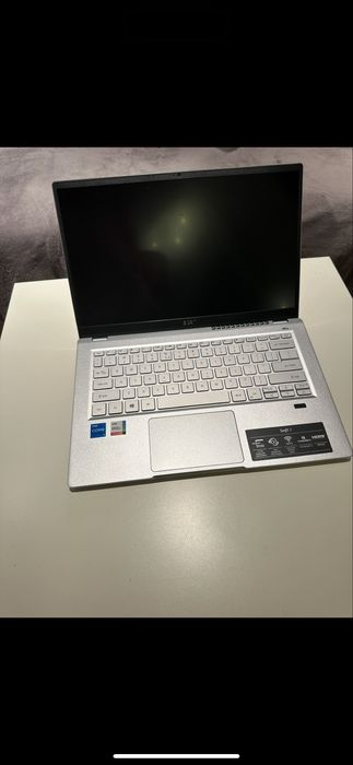 Laptop acer Swift 3 8GB RAM 512GB SSD