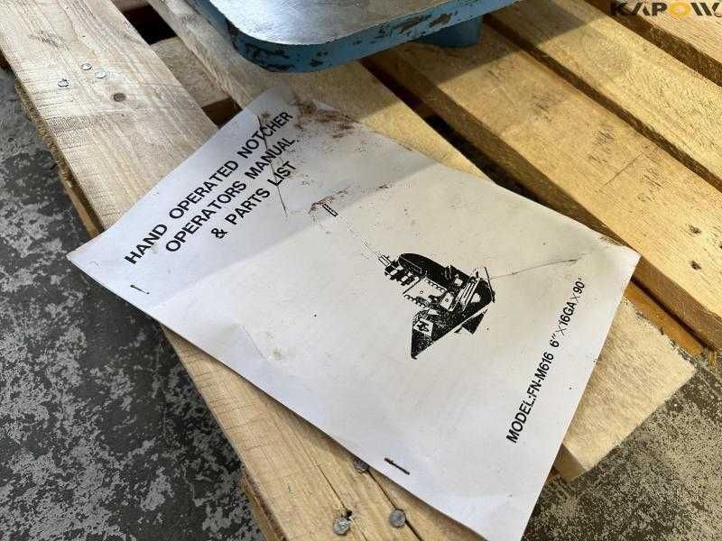 Wycinarka do naroży z blachy wykrawarka