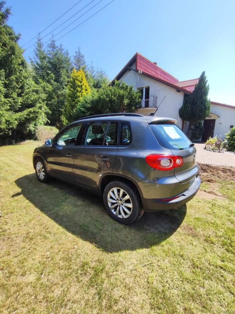 Volkswagen Tiguan 2.0 TDI 2011 r