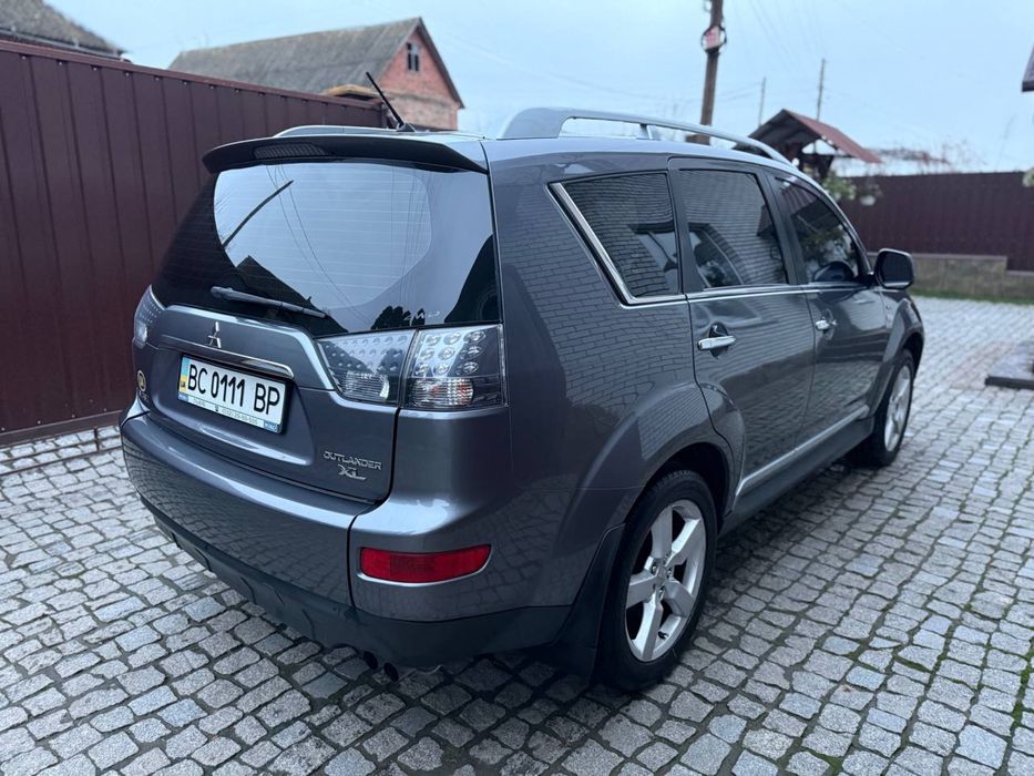 Mitsubishi outlander XL 2009 рік 1 власник