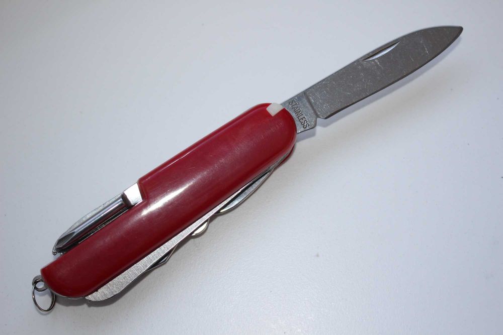 Кишеньковий ніж складний мультитул 11в1 ножиці, викрутак, пила, штопор