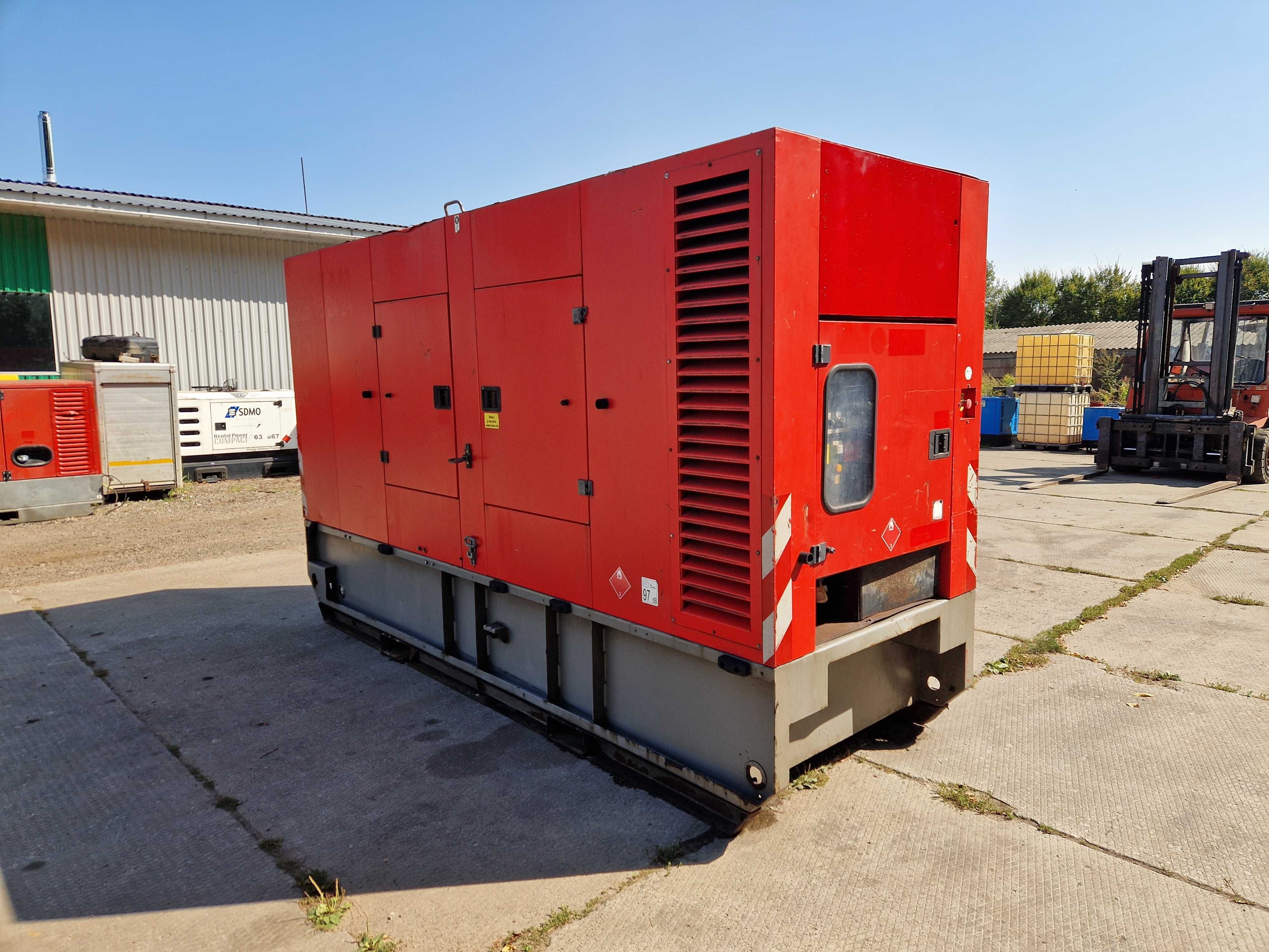 Генератор, електрогенераторна установка Doosan (SDMO) G250