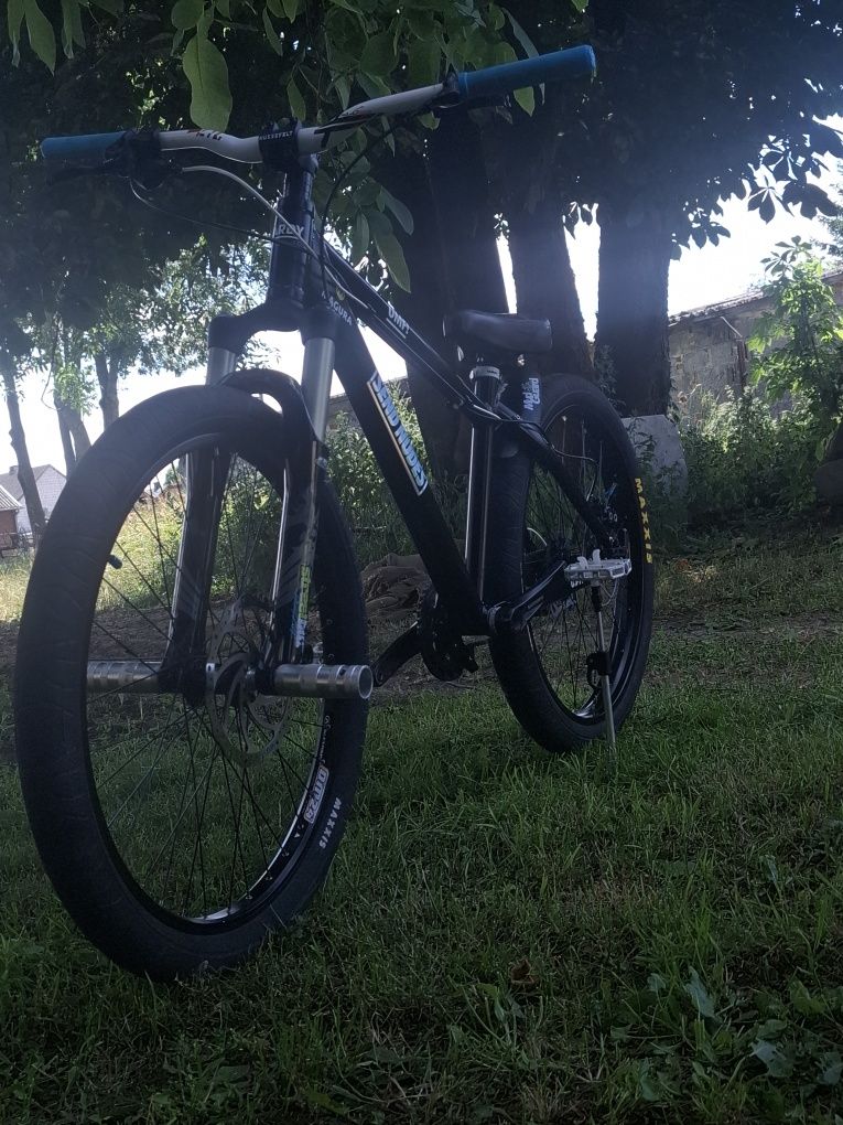 Rower mtb stunt umf hardy numer vier