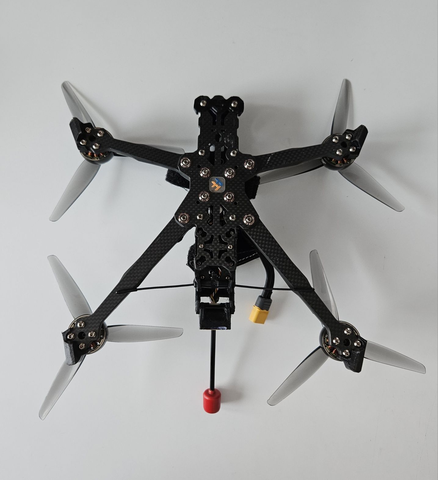 Dron FPV 6" 6S, O3, Crossfire Nano, GPS