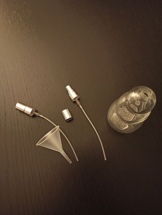 Frasco de perfume universal