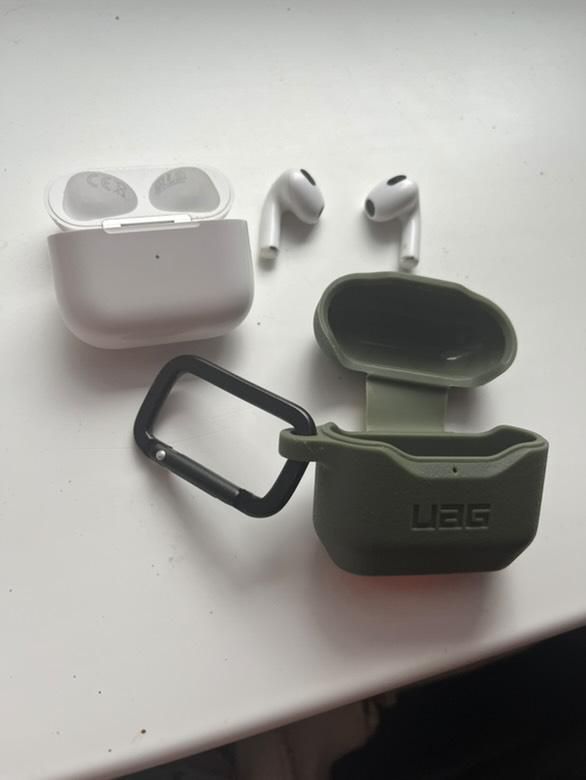 Навушники Apple AirPods оригінал