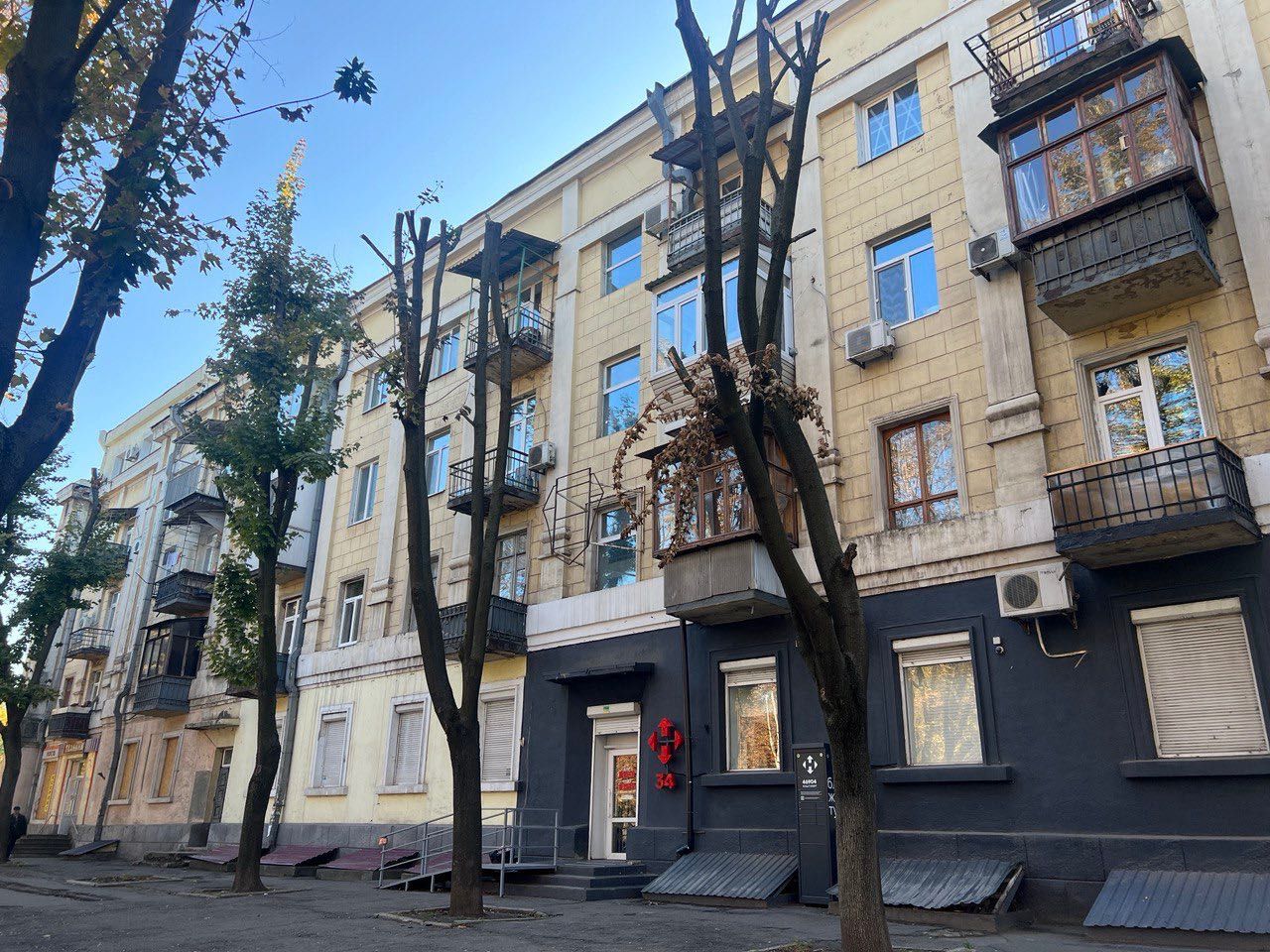Продам 300м2 приміщення під бізнес ж/д вокзал пр. Нігояна 3