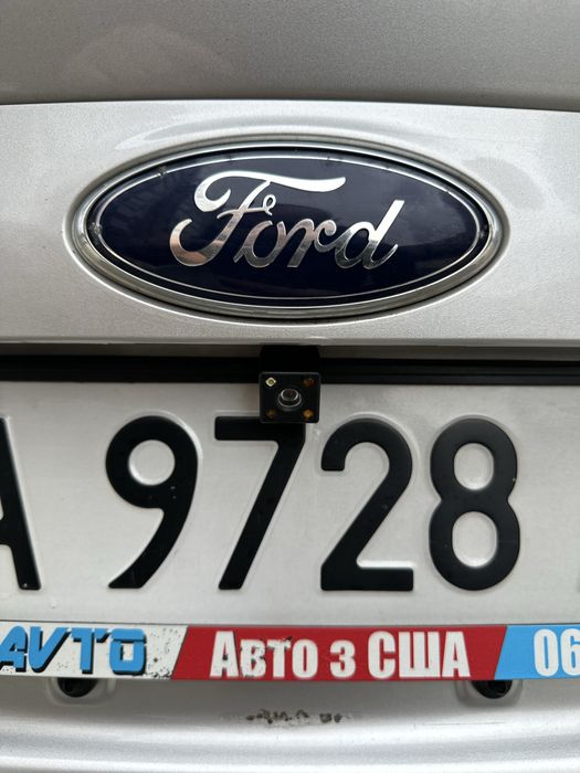 Ford Escape 2,5 газ/бенз Автомат