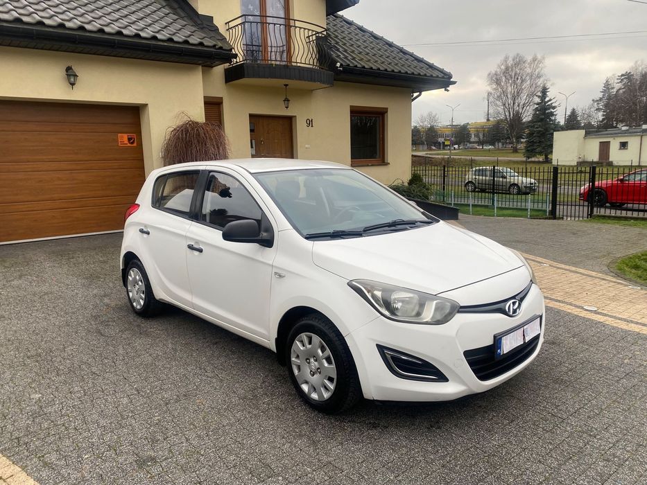 Hyundai i20 Sprzedam hyundai i20 / salon Polska / mało pali