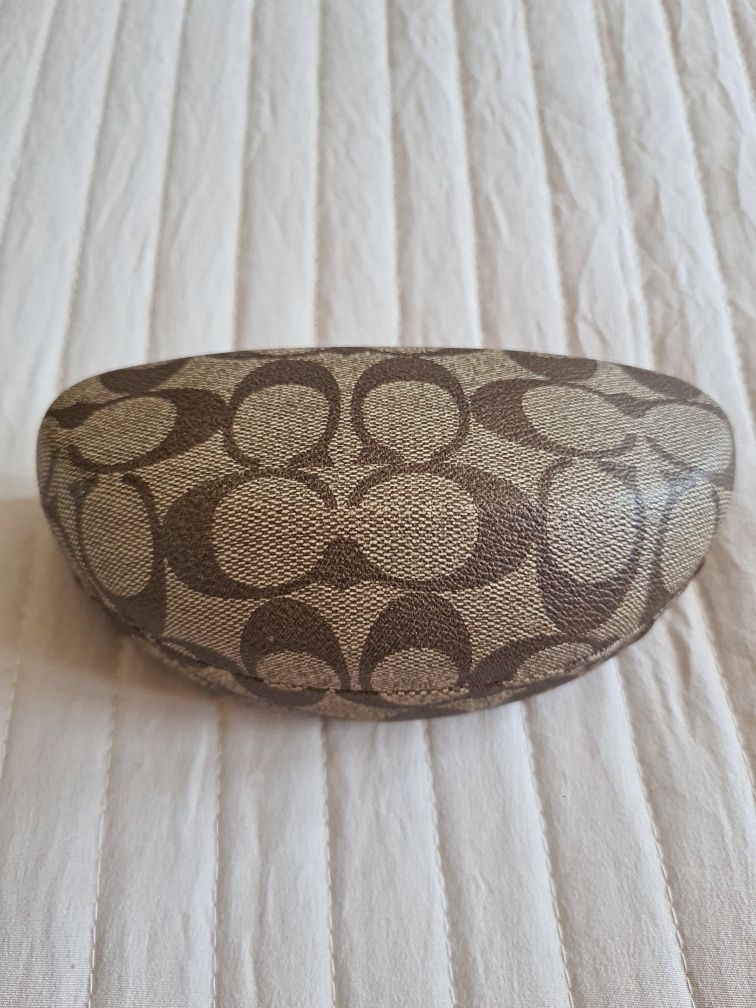 Etui pokrowiec na okulary Coach