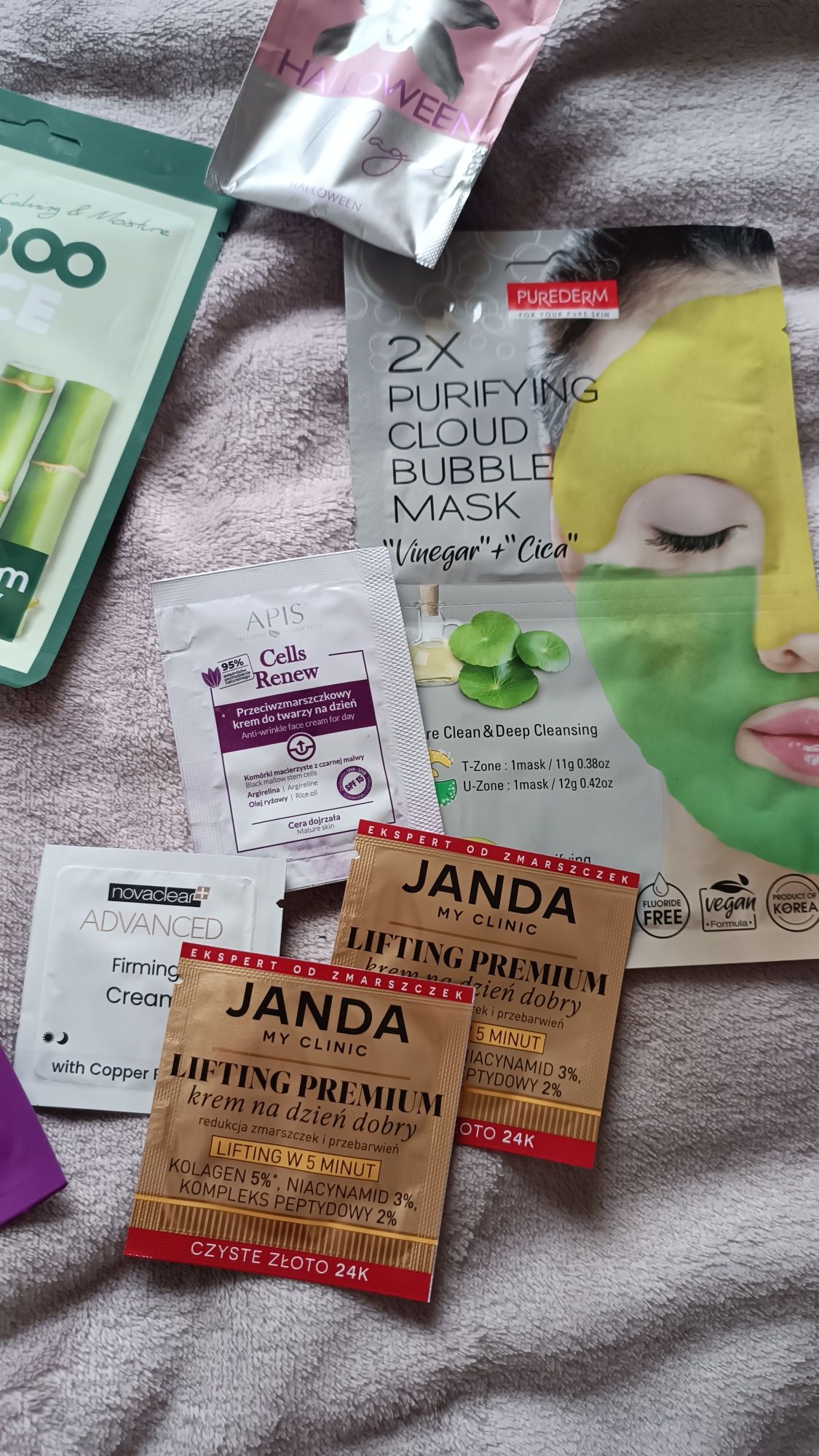 Zestaw kosmetyków próbek maseczka do twarzy krem szampon perfumy