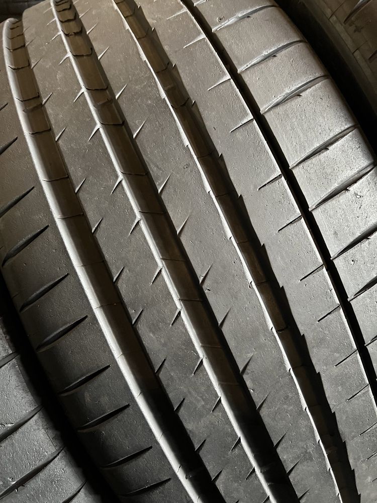 325/35/22+285/40/22 R22 Michelin Pilot Sport 4S 4шт