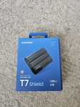 New Samsung portable ssd T7shield 4tb