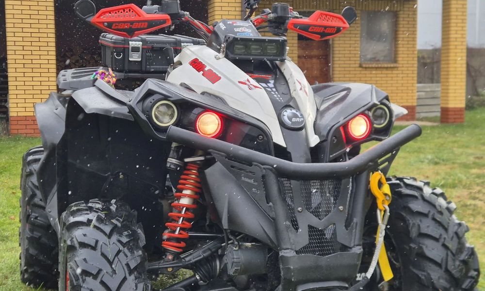 Can-Am Renegade Canam renegade 850 xxc fox salon pl