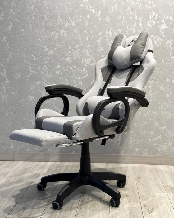 Компʼютерне офісне геймерське крісло Компьютерное офисное кресло