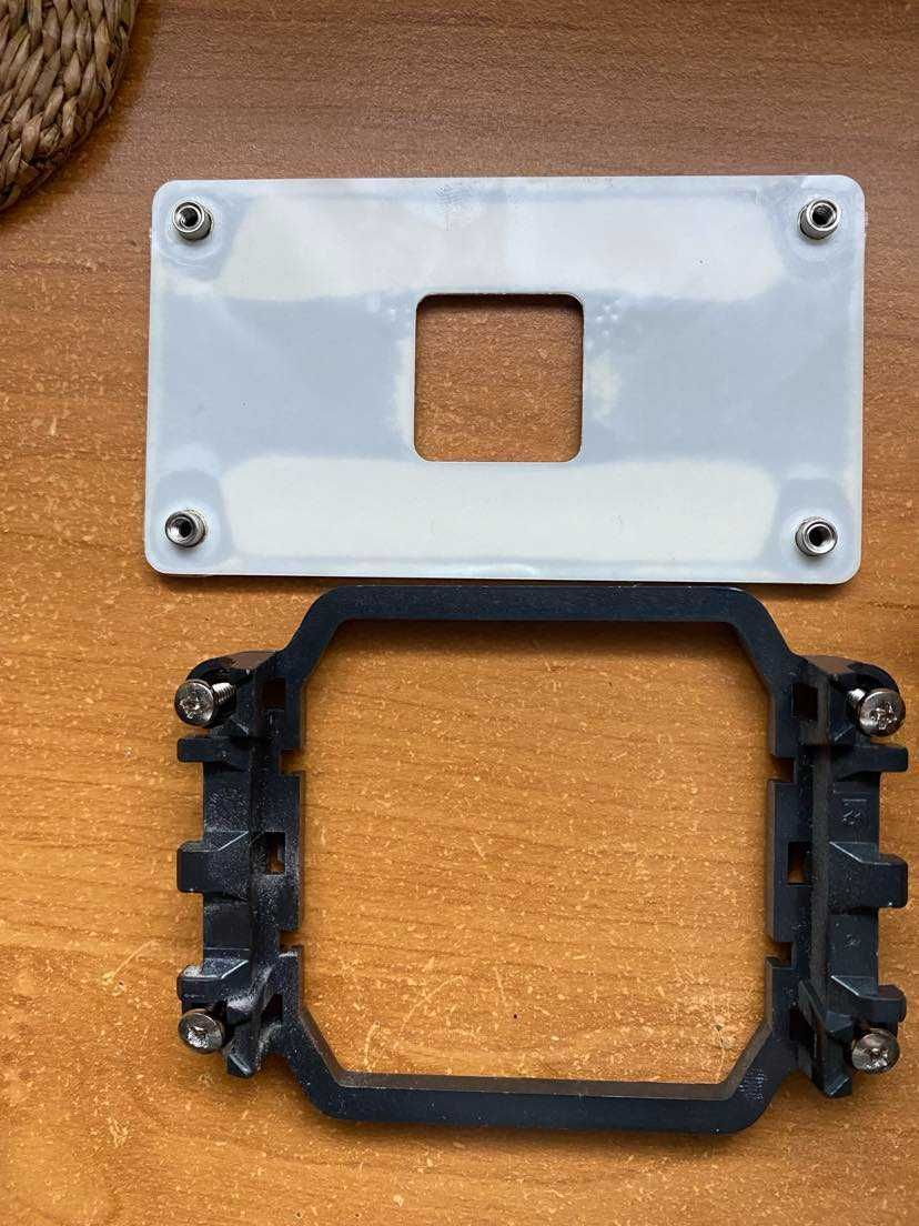 Cooler na AMD, socket AM3+.