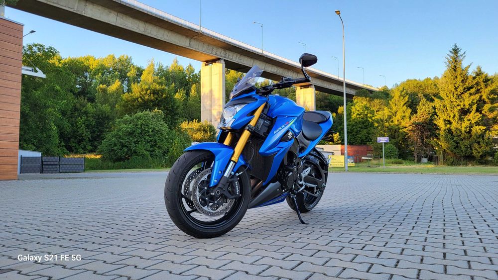 Suzuki Gsx s 1000