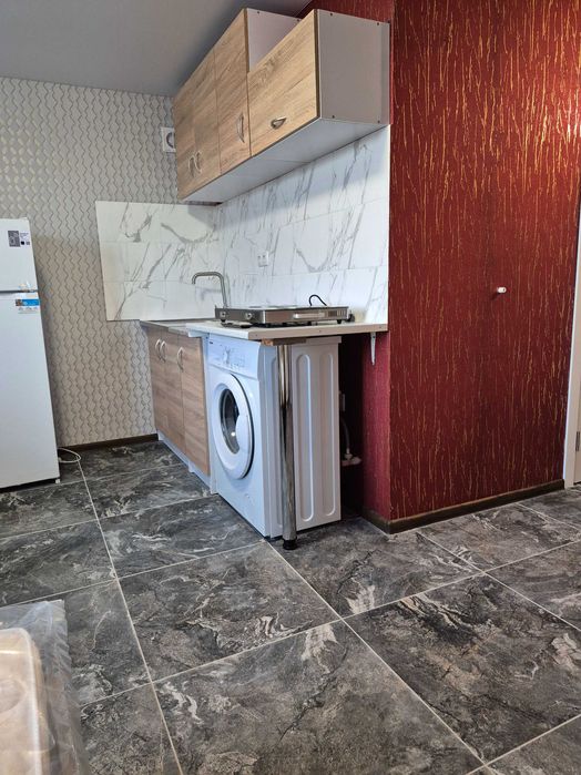 Сдам 1-комнатную студию, новая квартира 2025года, хозяин