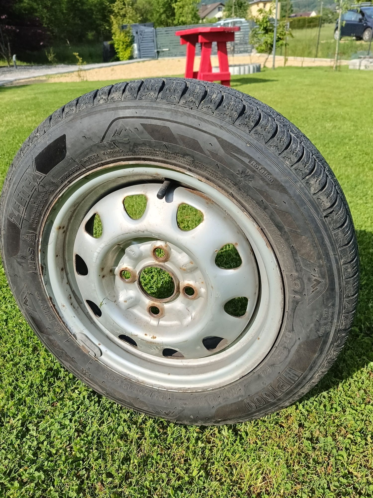 Opony zimowe r13 2022r 4szt.
