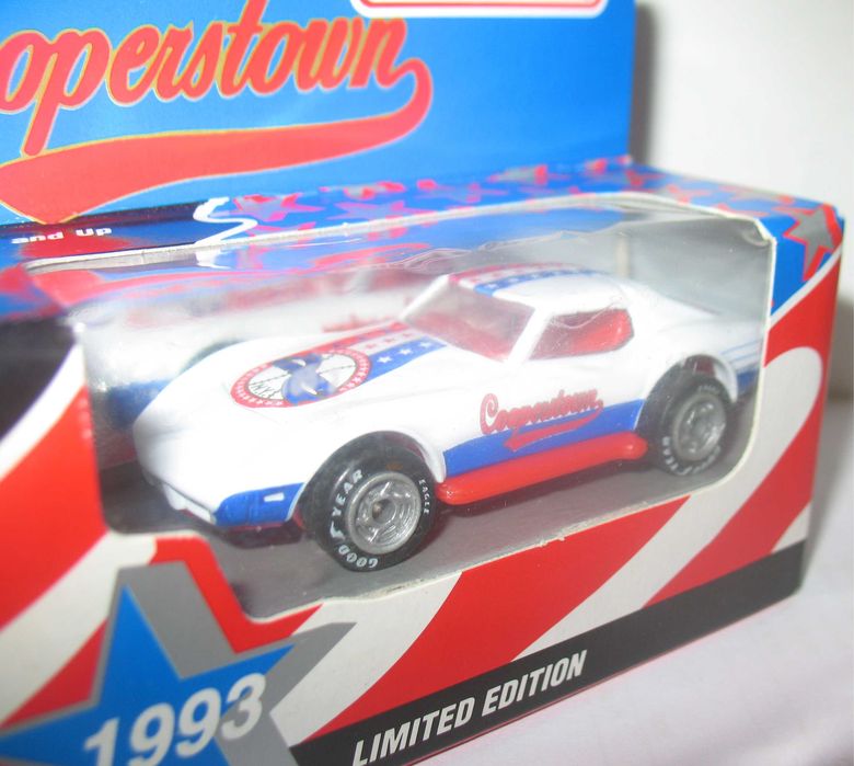Matchbox - Chevrolet Corvette - Cooperstown (1993)