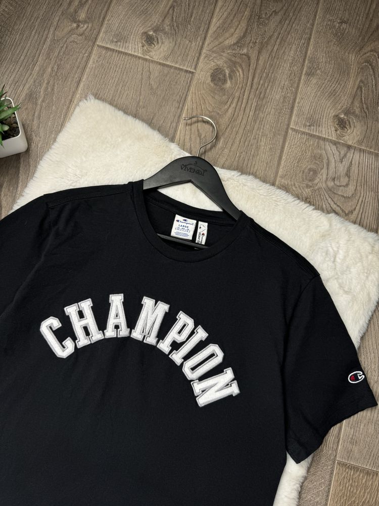 Оригінальна Футболка Champion