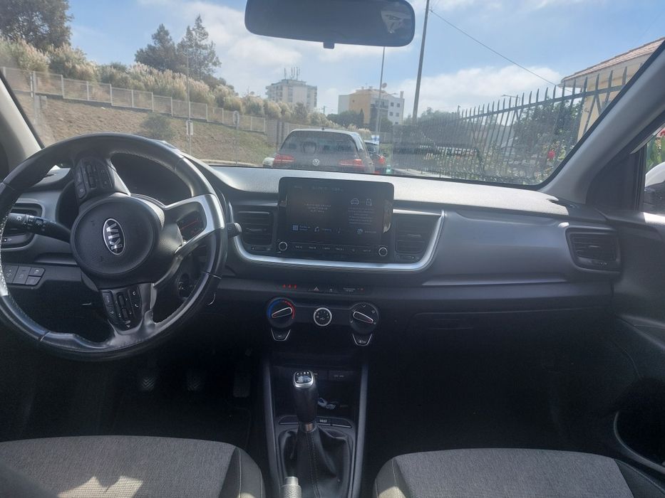 Kia Stonic  2021 híbrido