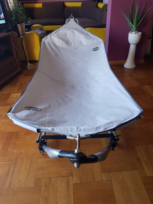 Hamak skladany do 130kg,bardzo stabilny.